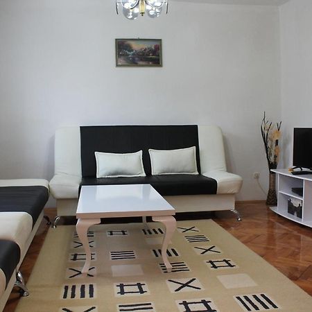 Apartman Anida Apartment Mostar Bagian luar foto