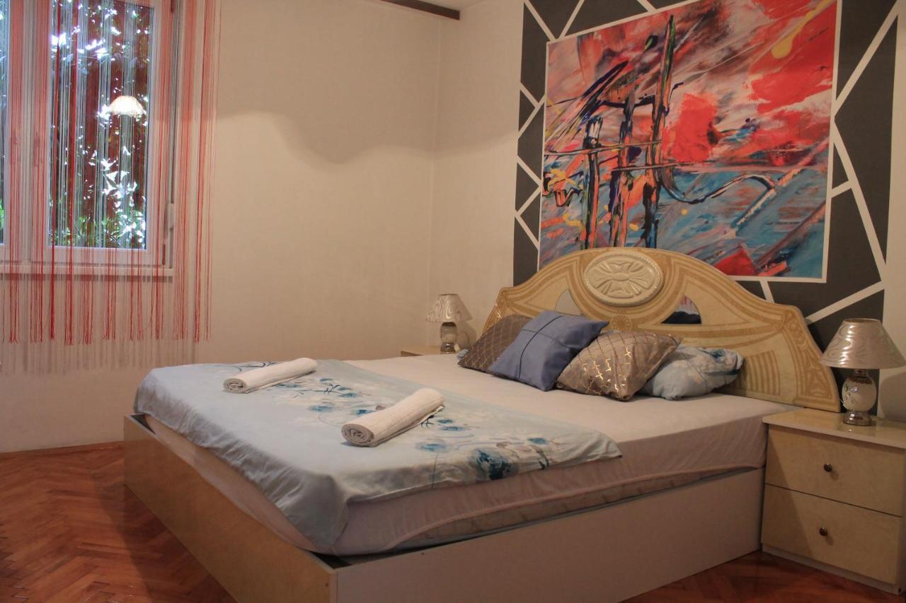 Apartman Anida Apartment Mostar Bagian luar foto